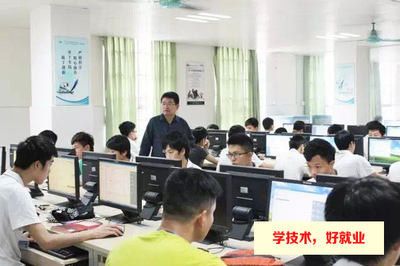 深圳軟件開發專業學校 數字時代的筑夢搖籃